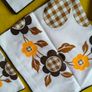 5 x Vintage napkins Image 6