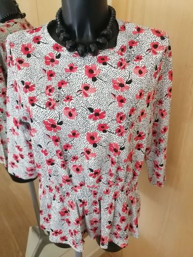 Women's Top Nwot Size 14