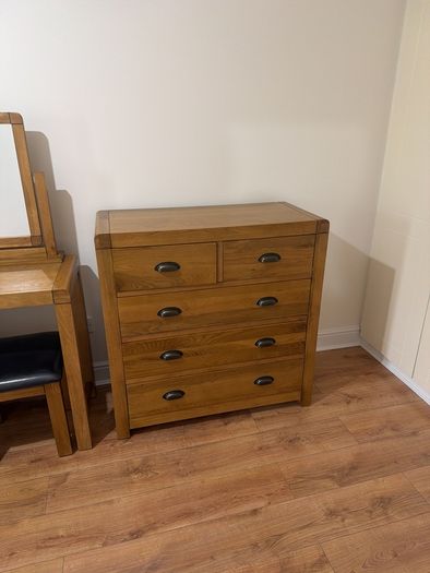 Solid Oak Bedroom Furniture (Double Bed, Mattress, Locker, Dressing table, Chest)