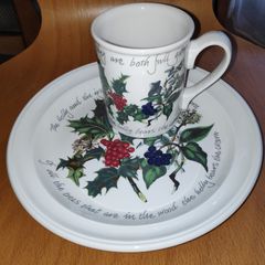 Portmeirion the Holly & the Ivy plate & cup