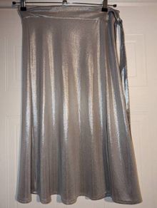 gorgeous midi skirt from Zara