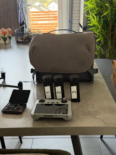 DJI Mavic 3