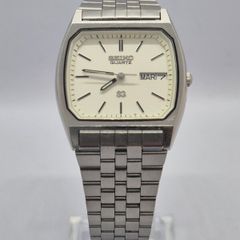 Vintage Seiko 8123 5270 English-French days