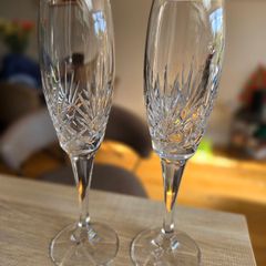 2 Cavan Crystal Champagne Flutes