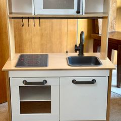 Ikea Duktig Play Kitchen