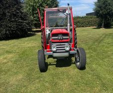 Massy Ferguson 135