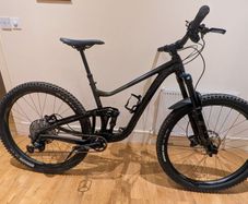 Giant Trance X1