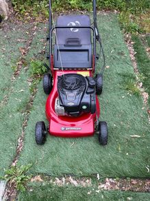 Gardencare Self-Propelled Petrol Lawnmower - 140cc Briggs & Stratton