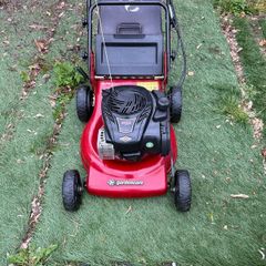 Gardencare Self-Propelled Petrol Lawnmower - 140cc Briggs & Stratton