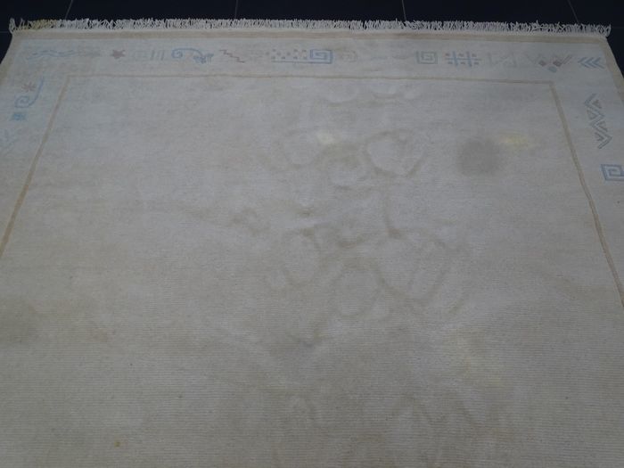 Nepalese Rug 3.05 x 2.05m (Neptib)