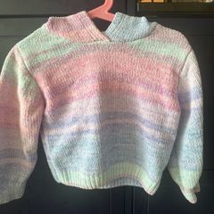 girl knitted hoodied jumper