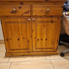 Pine sideboard with two drawers and two doors