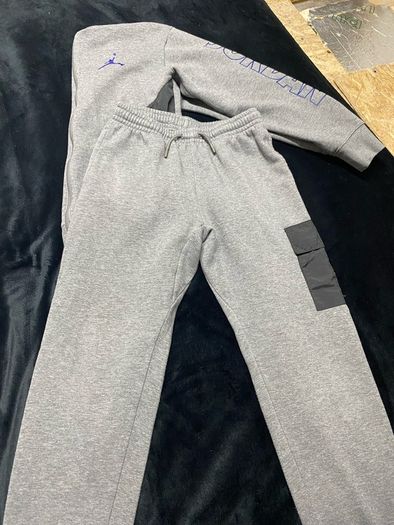 Air jordan  tracksuit