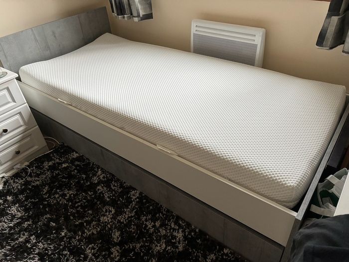single bed