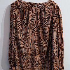 Top/Blouse