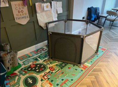 Hexagonal  Playpen
