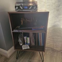 Shelving unit