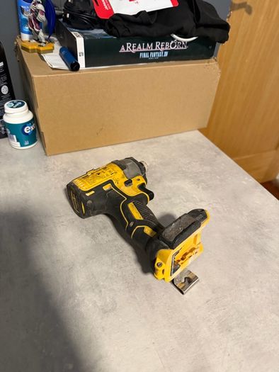 Dewalt DCF887 Impact Driver