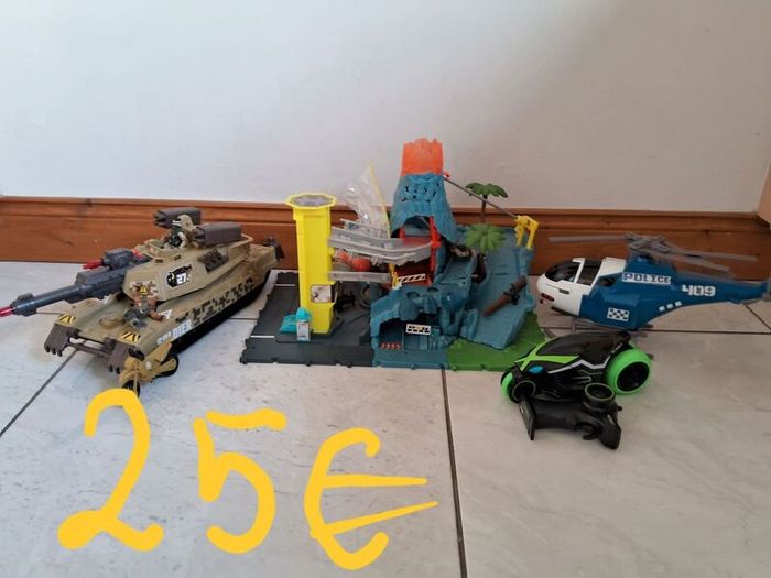 toys