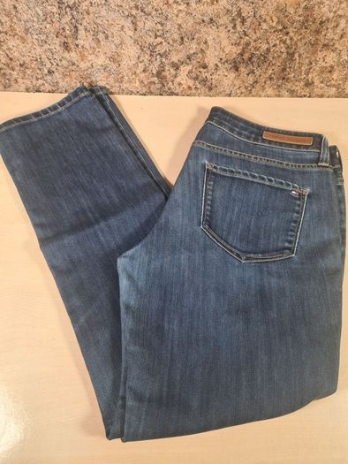 womens TOMMY HILFIGER ROME straight fit jeans stretchy blue denim  size W 32 L 32