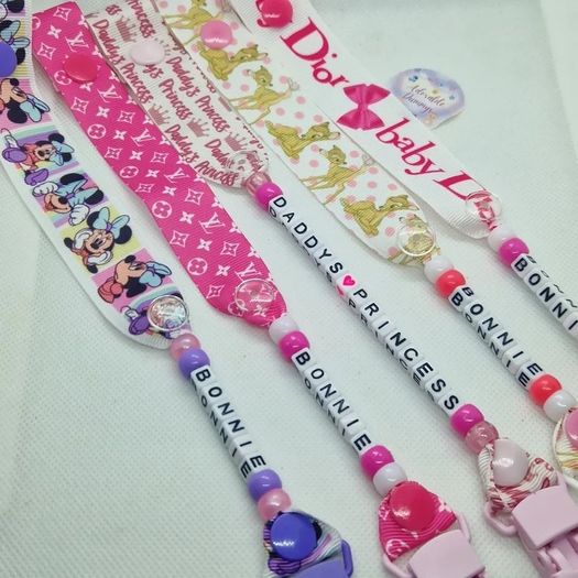 soother clips