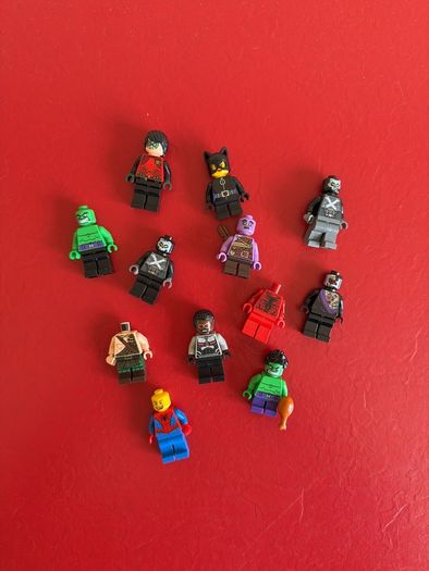 lego marvel d.c minifigures x 12