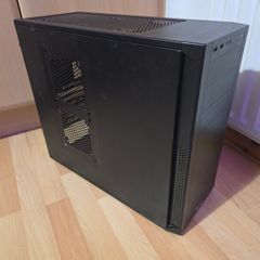 Corsair 200R pc case