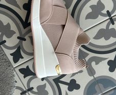 ladies footwear