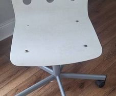 Wooden Swivel Chair