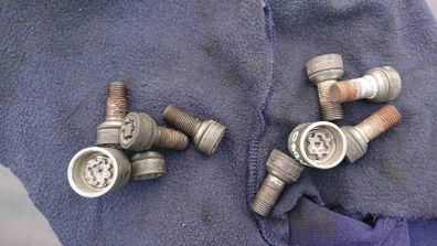 Genuine Audi vw skoda seat wheel lock nuts , locking nut key, nuts, bolt cover remover, wheel fitting pin, breaking parts Vossen Miami