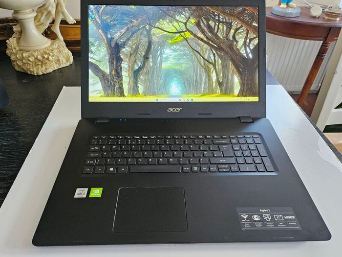 Acer Aspire 3 , Screen 17'