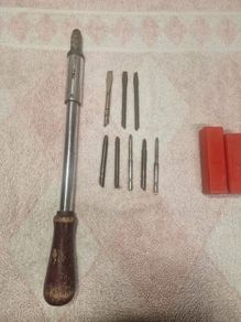 Large Pump Action Screwdriver