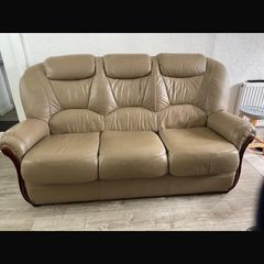3 seater couch