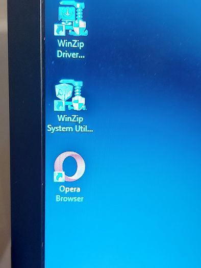 Dell Latitude E4300, Intel Core 2 Duo CPU, P9300, 2.27GHz, 3GB Ram,  Windows 7 Ultimate 64bit, Opera, Chrome, etc