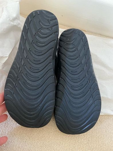 nike sunray sandals runners size 11 1/2