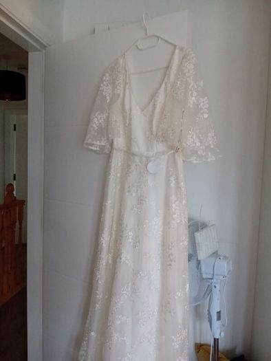 wedding dress