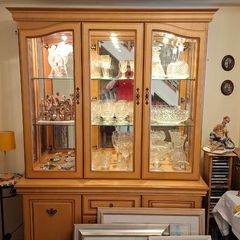 Display cabinet