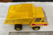 Tonka tipper truck, yellow. In mint condition.