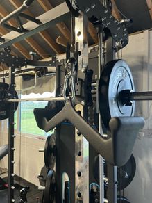 lat pulldown bar