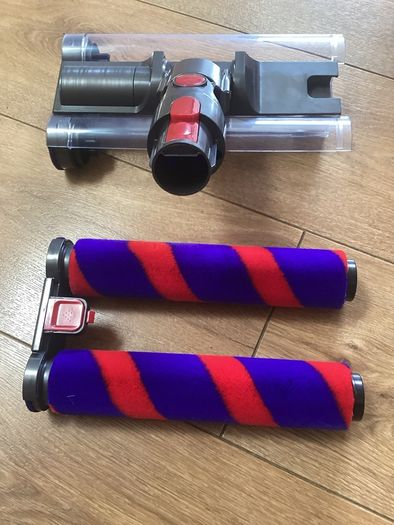 DYSON  double turbo brush hard floor