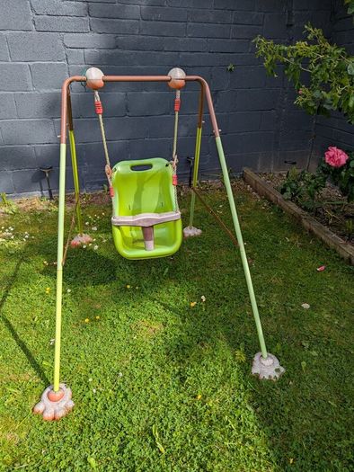Outdoors swing