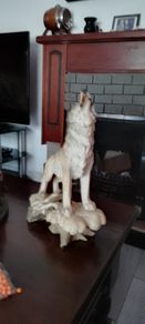 Statue Wolf