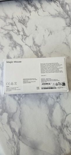 Apple Magic Mouse 2 in White/Silver Model MK2E3ZA/A (A1657).