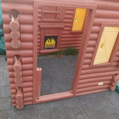 Little tike log cabin