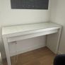 Dressing table and mirror Image 4