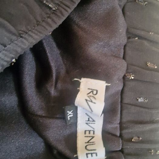 Black skirt size xl