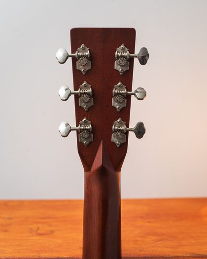 Martin HD-28v 2010's - Natural
