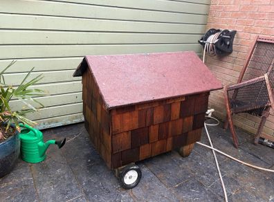 dog house