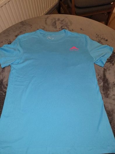 mens nike running t shirt