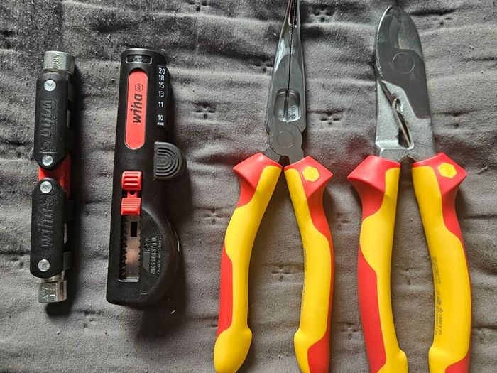 Wiha Electrician Tool Set